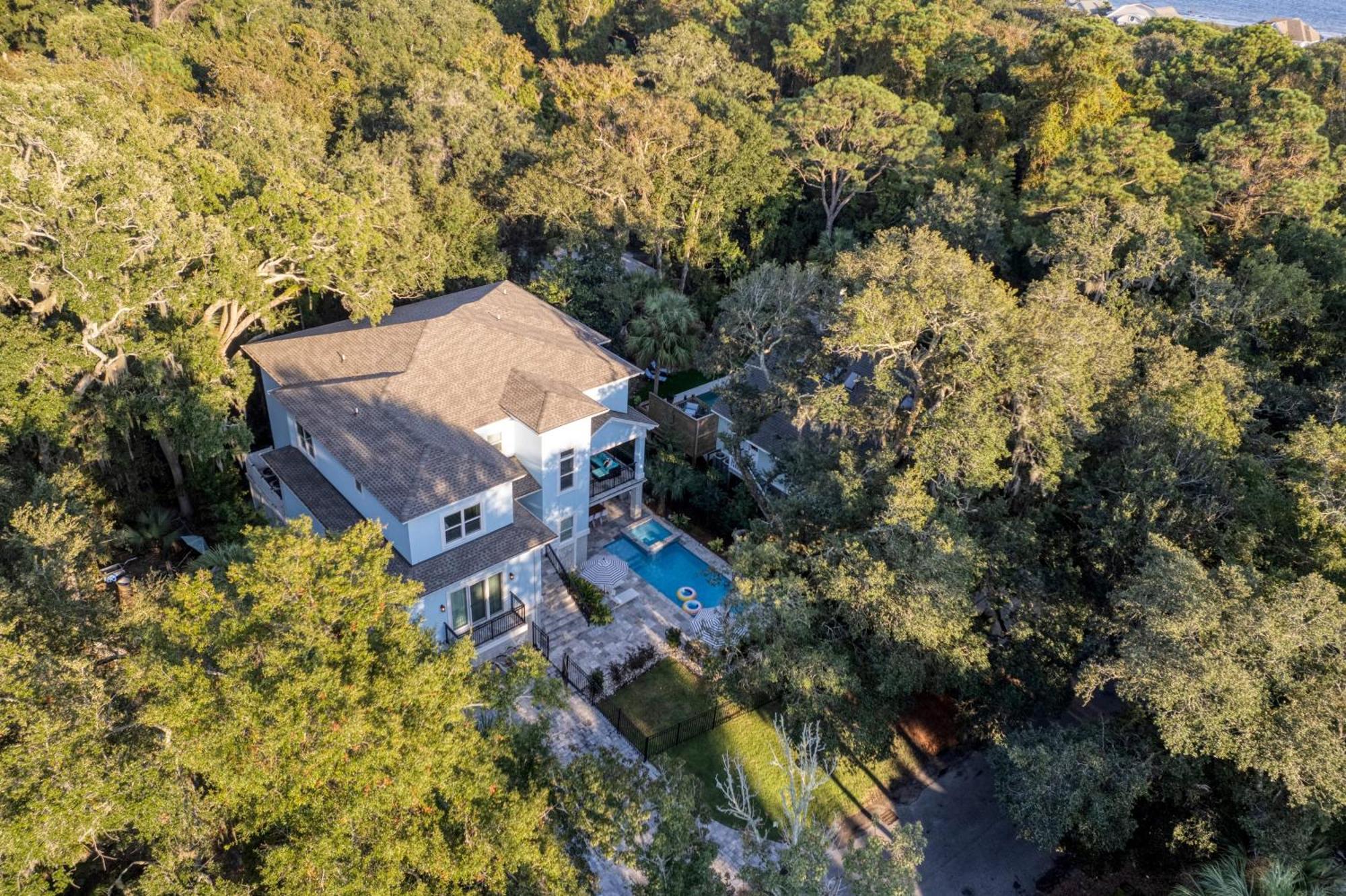 Dory By Avantstay Walk To The Beach Luxe Home Hilton Head Island Esterno foto